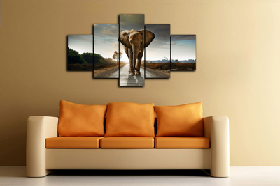 Модульная картина "Слон на тропе"