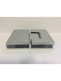 BB 5218210 полир. Петля стекло-стекло 180*