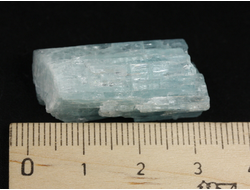 Берилл голубой (Аквамарин), кристалл, Россия, Забайкалье (30*15*13 мм, 9,5 г) №37866