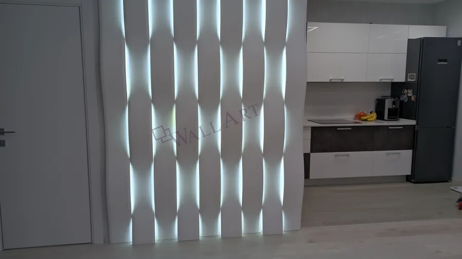 Смонтированная световая 3d панель "LightWave". г.Москва. Монтаж наш. Использована подсветка с холодным светом (6500к). Раскладка панелей стандартная - "Checkmate".