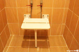 Стульчик в душевую для инвалидов