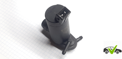 Насос омывателя лобового стекла Ford