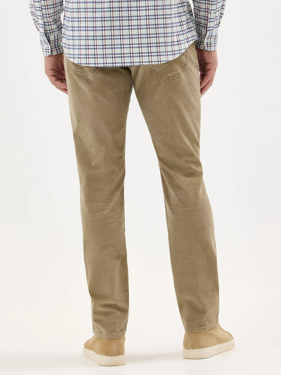 Джинсы Lee® Extreme Motion MVP Straight Taper Corduroy Pant