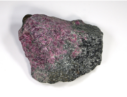 Эвдиалит в породе, Россия, Кольский п-ов, Хибины (90*80*40 мм, 355 г) №23798