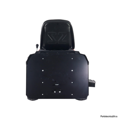 Газонокосилка с сиденьем (трактор) EVOline TRG 84 H