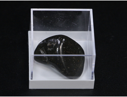 Метеорит "Царёв" в пластиковом боксе, галтовка, Россия, Волгоградская обл (22*15*10 мм, 6,3 г) №23453