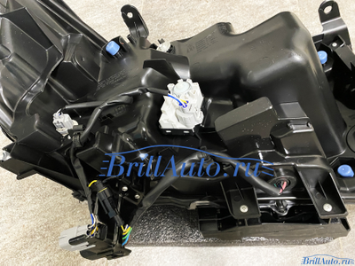 Фары Toyota Land Cruiser 200 светлые, БЕГАЮЩИЙ ПОВОРОТНИК