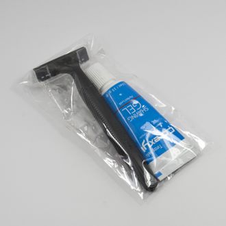 Hotel Shaving Kit ahd Cream სასტუმროს ერთჯერადი  საფარსი კაფით