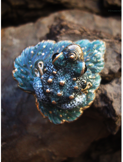 "Рапсодия осенних сумерек", фэнтези-кольцо с лягушкой-единорогом