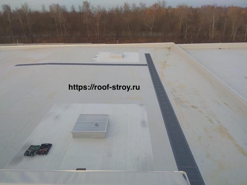 монтаж пешеходной дорожки logicroof walkway