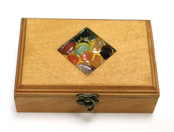 Шкатулка с камнями на крышке "Ромб" (клен) (149*99*49 мм, 330 г) №11173