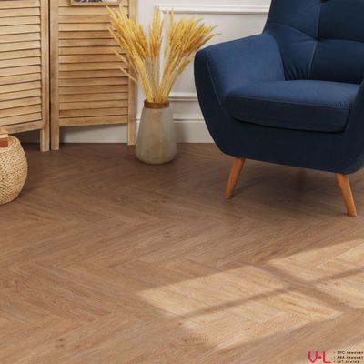 SPC ламинат Aquafloor Space Parquet Light Limited Edition AF4546PQLE 43 класс толщина 4.0 мм с фаской замковый 1.489 м2