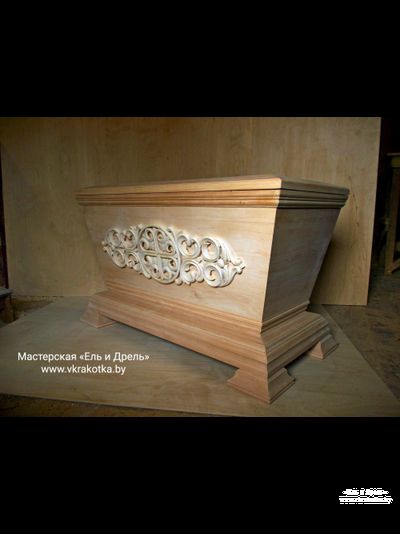 Резьба по дереву, гробница