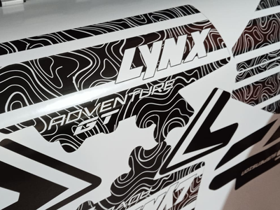 Заводские наклейки на BRP снегоход Lynx Adventure GT 2013 #3071