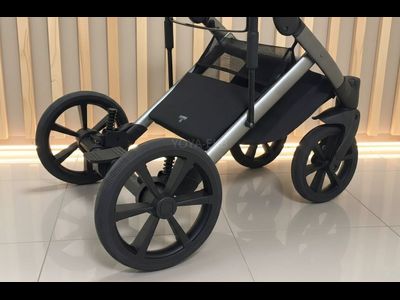 Детская коляска 3 в 1 Luxmom 710 Фиолетовый