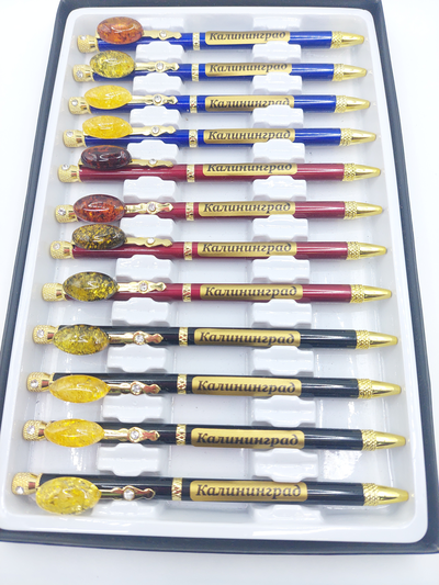 Ручка с кабошоном из натурального янтаря