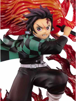 Фигурка Тандзиро Камадо (Kamado Tanjirou Hinokami Kagura Figuarts ZERO)