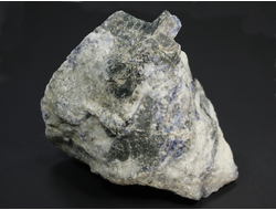 Содалит в породе, необработанный "дикий" образец, Россия (120*110*63 мм, 822 г) №19365