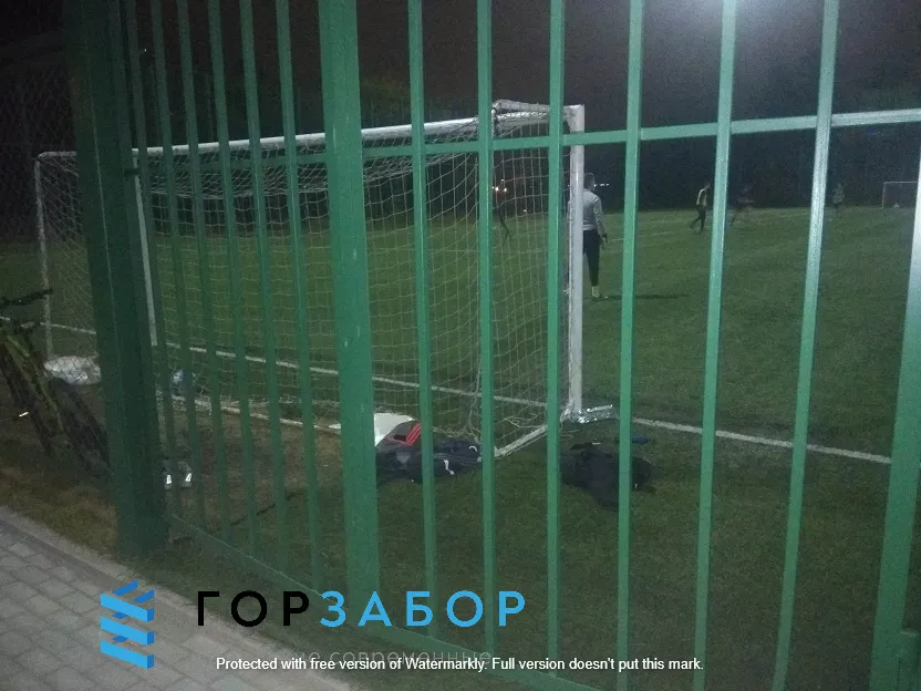 Спортивное ограждение для футбола