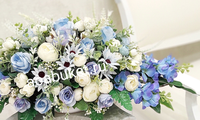 Композиция из искусственных цветов Голубая лагуна № КП008