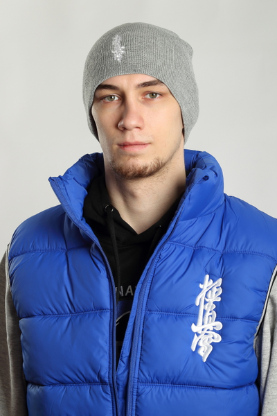 APIKA - Вязаная шапочка с вышивкой иероглифа KYOKUSHINKAI