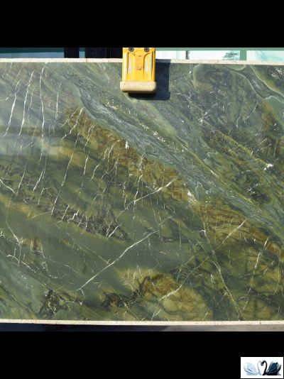 Керамогранит FMAX Classic Green 6mm glossy 120x270 см зеленый