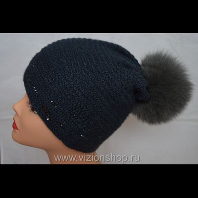 вязаная шапка с помпоном женская из коллекции вязаных шапок с помпонами зима 2016