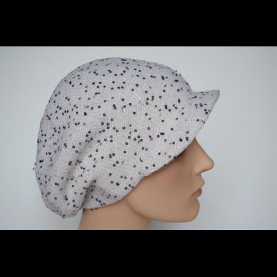 Белая вязаная кепка с пайетками Италия Vizio 6978