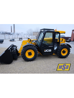 Стекло на телескопический погрузчик Jcb 527-58