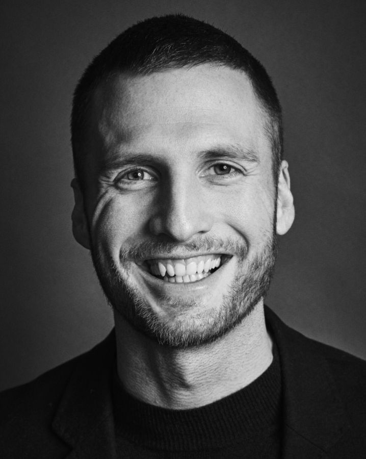 Основатель и генеральный директор &mdash; Том Флюме