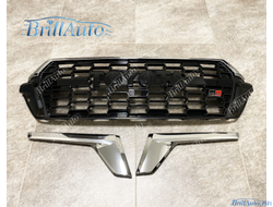 Решетка радиатора Land Cruiser 200 2015-2021 в стиле 300 GR Sport ЧЕРНАЯ