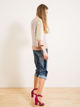 Блузка с пайетками