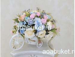 Цветочная композиция на велосипеде голубая с белым и розовым № М011 - Размер 25*30 см