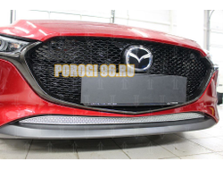 Защита радиатора Mazda 3 2019- chrome низ PREMIUM
