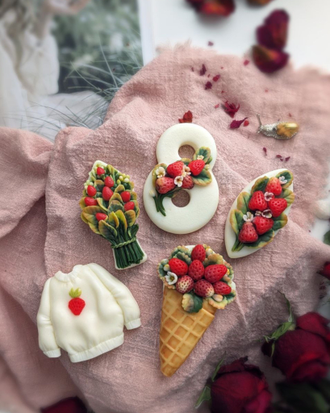 ВОСЬМЕРКА С Земляникой