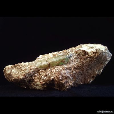 Берилл в слюдите. Россия. 150*55*55мм