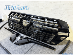 Решетка радиатора Toyota Land Cruiser 200 LOUNGE 21 черная АНТИХРОМ