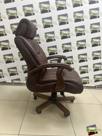 Кресло Дипломат, кожа/кож.зам  коричневая