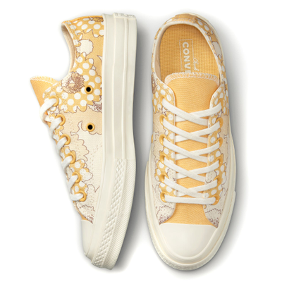 Конверс Chuck Taylor 70 Crafted Florals золотистые низкие с цветами A00538C купить онлайн в Москве