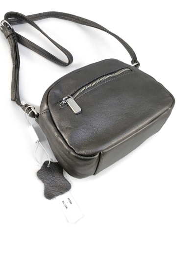 (АРТИКУЛ: 9773/1/01) СУМКА ЖЕНСКАЯ, МАЛЕНЬКАЯ, НАТУРАЛЬНАЯ КОЖА, СЕРАЯ С БЛЕСКОМ ГРАФИТОВАЯ, С НАРУЖНЫМИ КАРМАНАМИ, С ПЛЕЧЕВЫМ РЕМНЕМ