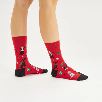 Профессионально шелестим подарочной оберткой