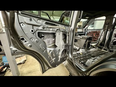 Шумоизоляция Jetour T2