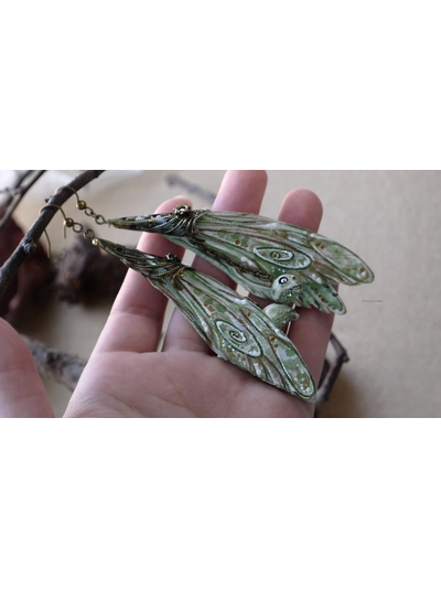 Серьги-крылья "Ветер Мглистой Гавани" из шёлка с кристаллами