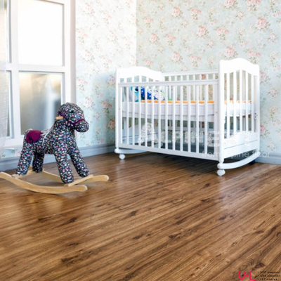 SPC ламинат Alpine Floor Classic Дуб Классический ECO 162-7 купить на vinyl-laminat.ru