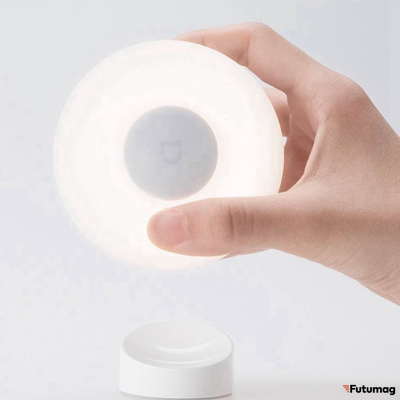 Xiaomi motion activated night light outlet