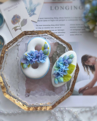 ВОСЬМЕРКА С ГОРТЕНЗИЕЙ