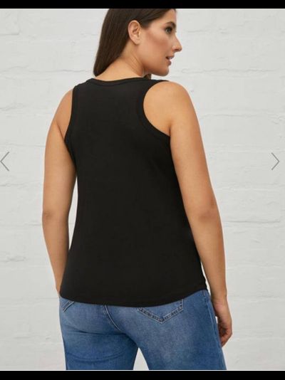 Черная женская майка большого размера