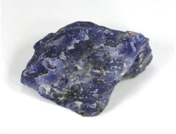 Содалит, необработанный "дикий" образец, Бразилия (35*26*19 мм, 15 г) №35195