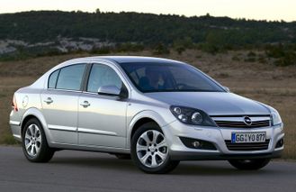 Opel Astra H седан (2004-2014)