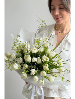 Букет цветов на 8 марта № 768